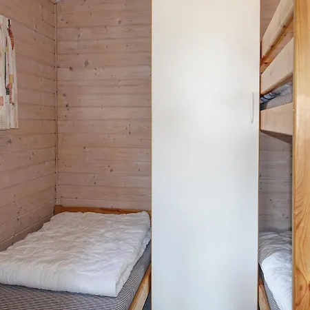 2 Bedroom Pet Friendly In